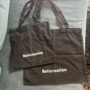 Reformation tote bags - black